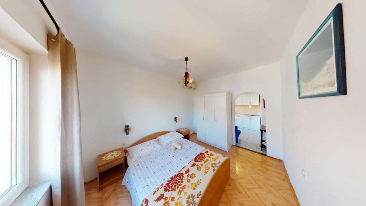 Apartments Riva Metajna Kültér fotó