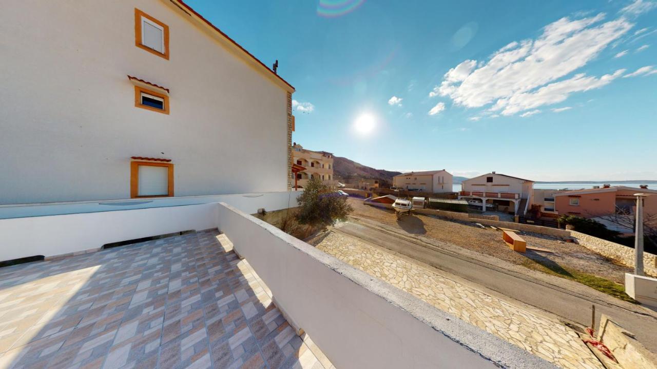 Apartments Riva Metajna Kültér fotó